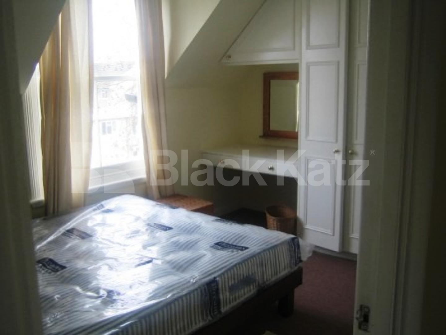 			AMAZING LOCATION!!!, 1 Bedroom, 1 bath, 1 reception Flat			 Highgate West Hill, HIGHGATE